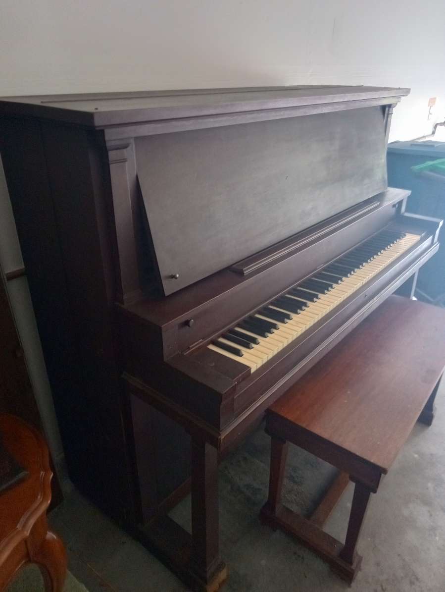 Mason & Hamlin Vertical Piano